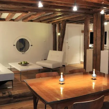 Caprice Amour Apartment Paris
